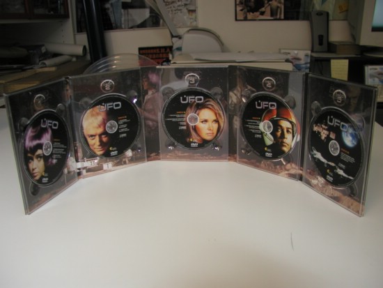 010 Contenitore DVD 4.JPG