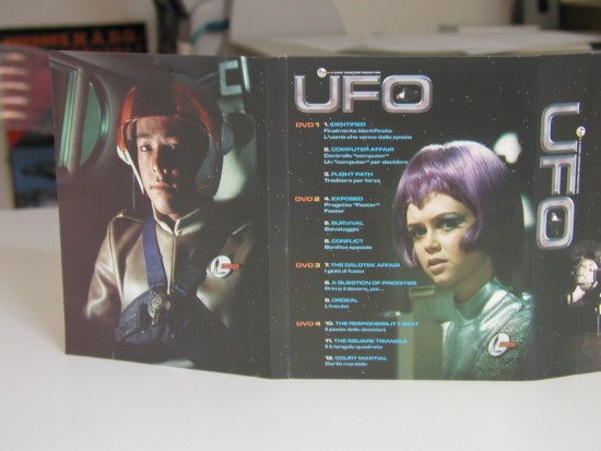 022 Retro Porta DVD Standard 2.JPG